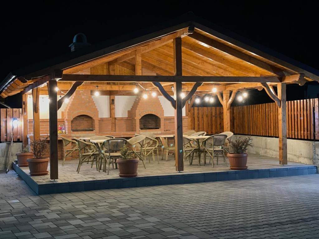 Alpin Rooms Toplita  Exterior photo