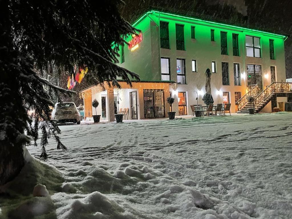 Alpin Rooms Toplita  Exterior photo